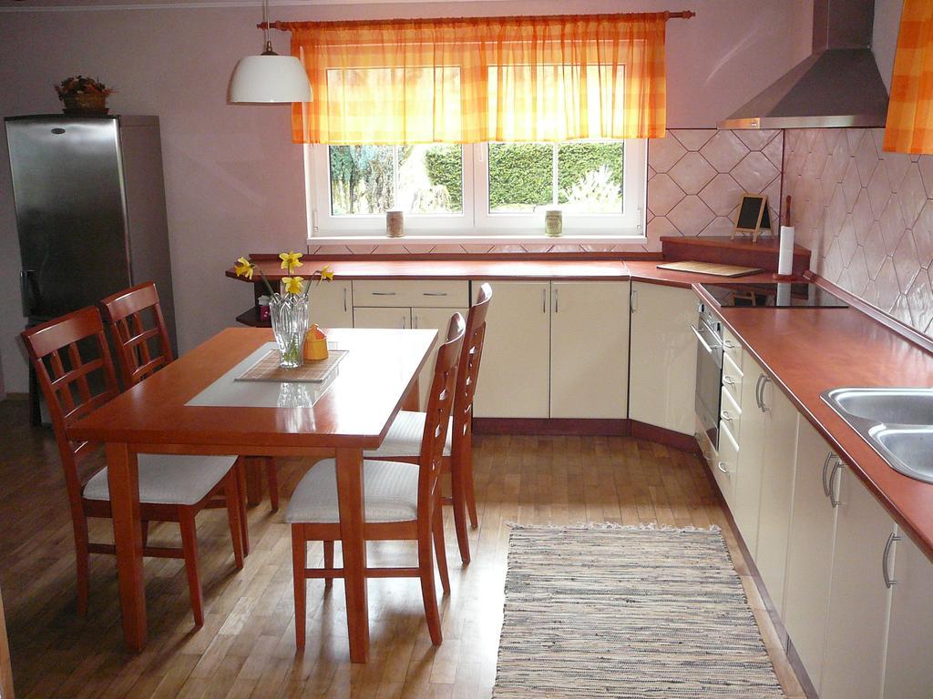 Chalupa Na Kopecku Krásná Lípa Buitenkant foto